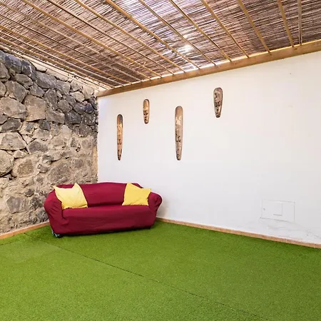 Beautiful Two-storey House With Terrace And Patio In An Exclusive Area أذيخي