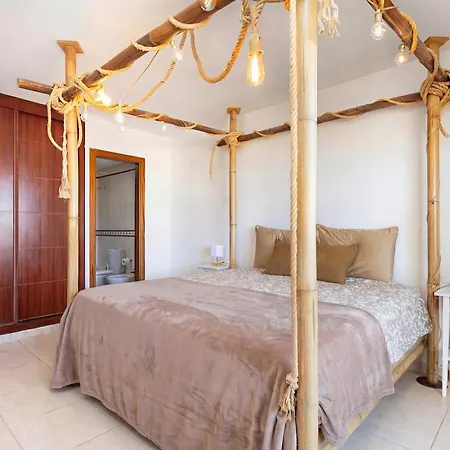 Beautiful Two-storey House With Terrace And Patio In An Exclusive Area Tatil Evi *