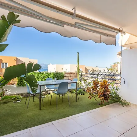 Beautiful Two-storey House With Terrace And Patio In An Exclusive Area * Costa Adeje (Tenerife)